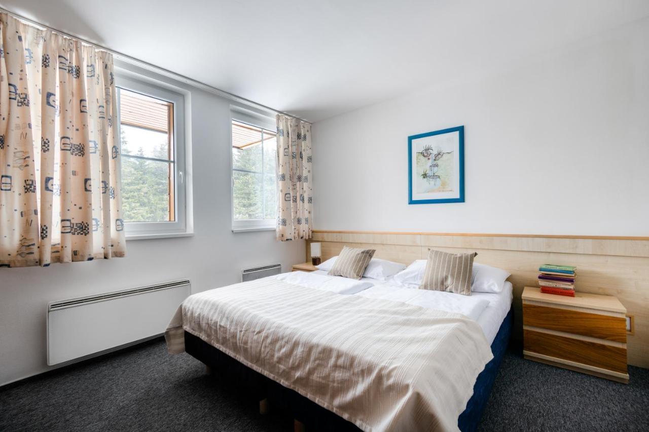 Hotel Petrovy Kameny Karlova Studánka Esterno foto