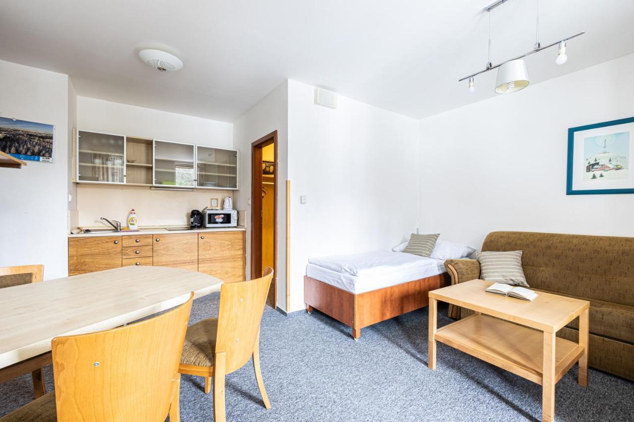 Hotel Petrovy Kameny Karlova Studánka Esterno foto